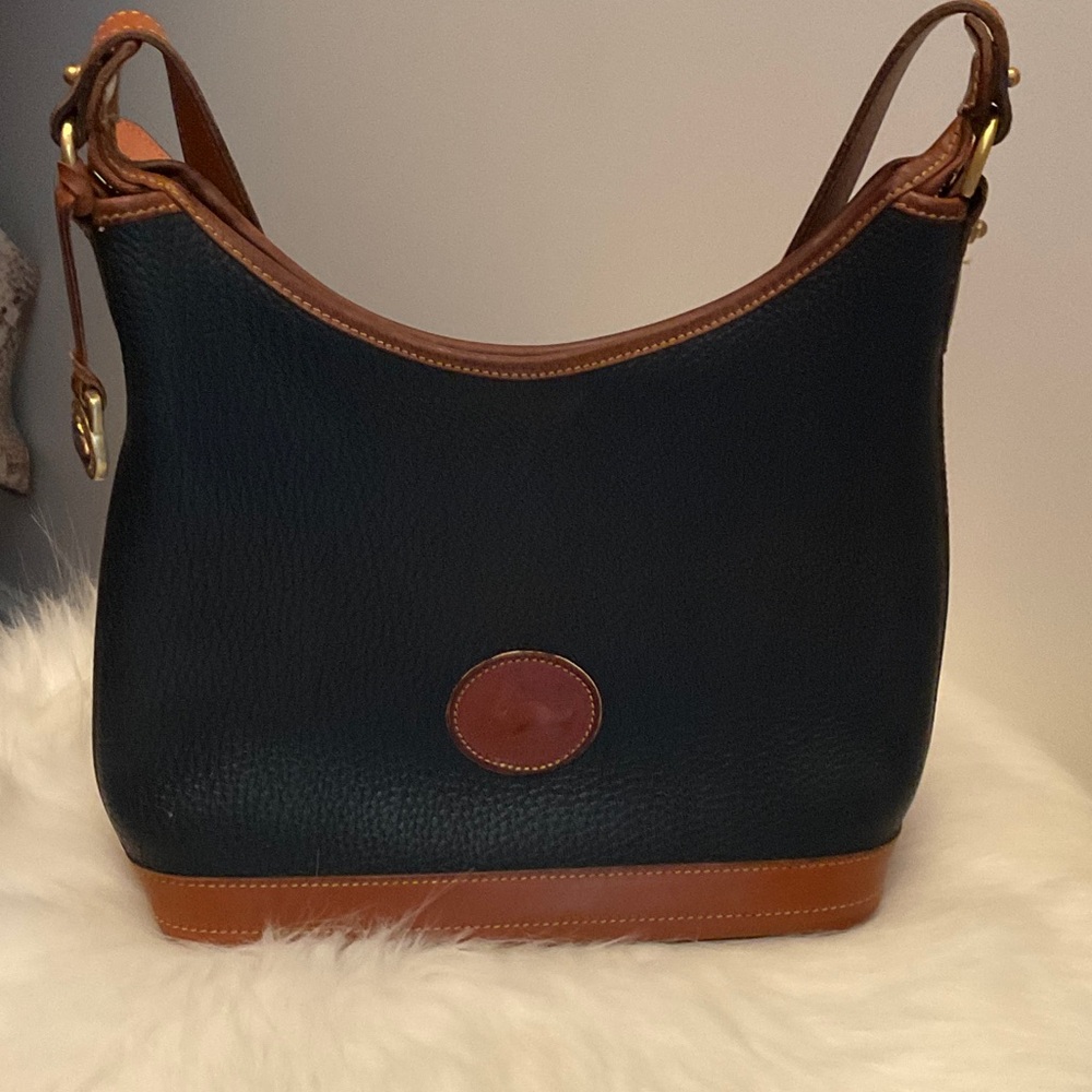 Dooney & Bourke navy purse